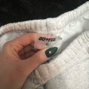 bo+tee sweatpants